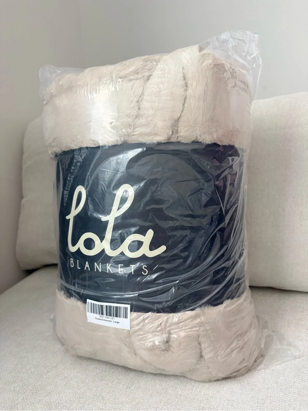 Lola Blanket in Toasted Almond - Large